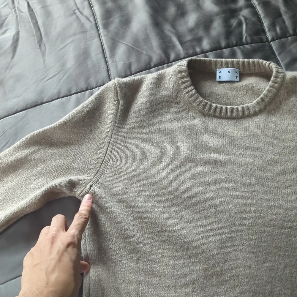 AskET Cashmere Sweater In Light Brown Small Short - Picture 8 of 8